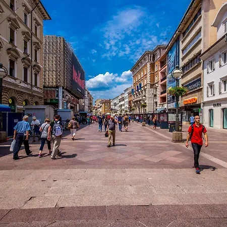 Apartment Galerija Rijeka
